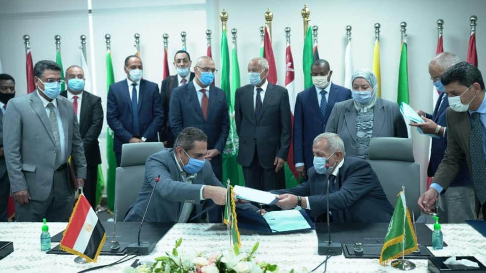   الجزار وأبو الغيط يشهدان توقيع عقد شراء الأكاديمية العربية للعلوم والتكنولوجيا لفرع العلمين الجديدة