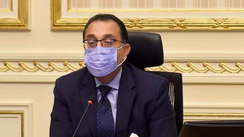   رئيس مجلس الوزراء يصدر قرارين بإعادة تشكيل مجلس إدارة البنك الأهلي المصري وبنك مصر