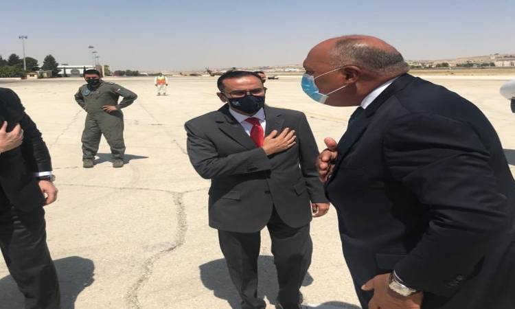   العاهل الأردنى يستقبل وزير الخارجية سامح شكرى (صور)