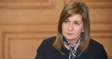   وزيرة الهجرة: علينا أن نتكاتف لمساعدة المصريين العالقين بالإمارات حتى تفتح الكويت أبوابها