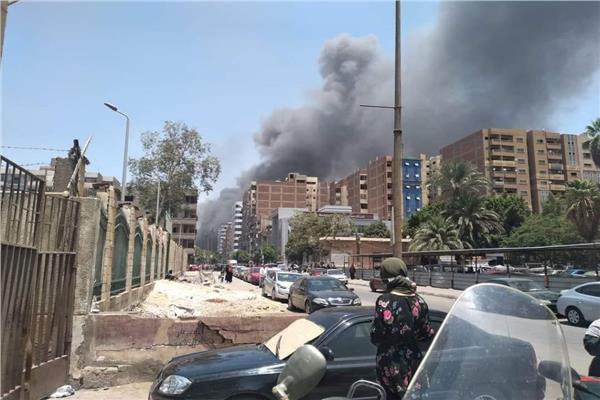   دون إصابات.. الحماية المدنية تنجح في السيطرة على حريق سوق توشكى بحلوان (صور)