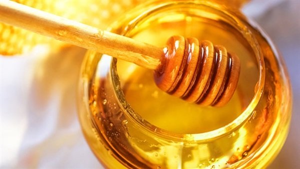   «فيه شفاء للناس».. أمراض خطيرة يمكن للعسل الأبيض معالجتها