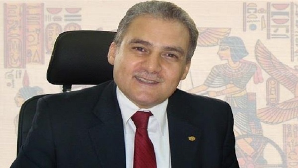   المصري: يطالب بالتعاقد على شركات تأمين صحي جادة للسائح للتشجيع على زيارة مصر
