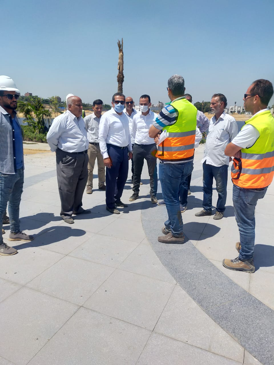  مسئولو الإسكان يتفقدون مشروع تطوير بحيرة عين الصيرة بمحافظة القاهرة