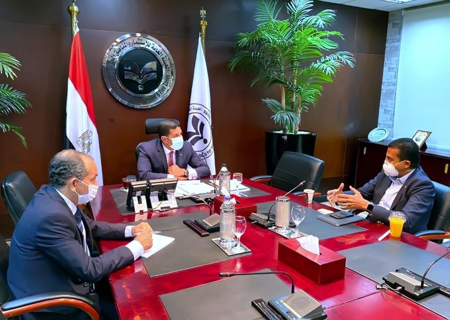   الرئيس التنفيذي لهيئة الاستثمار يُواصل لقاءاته مع كبري الشركات العالمية لبحث فرص توسعاتها بمصر 