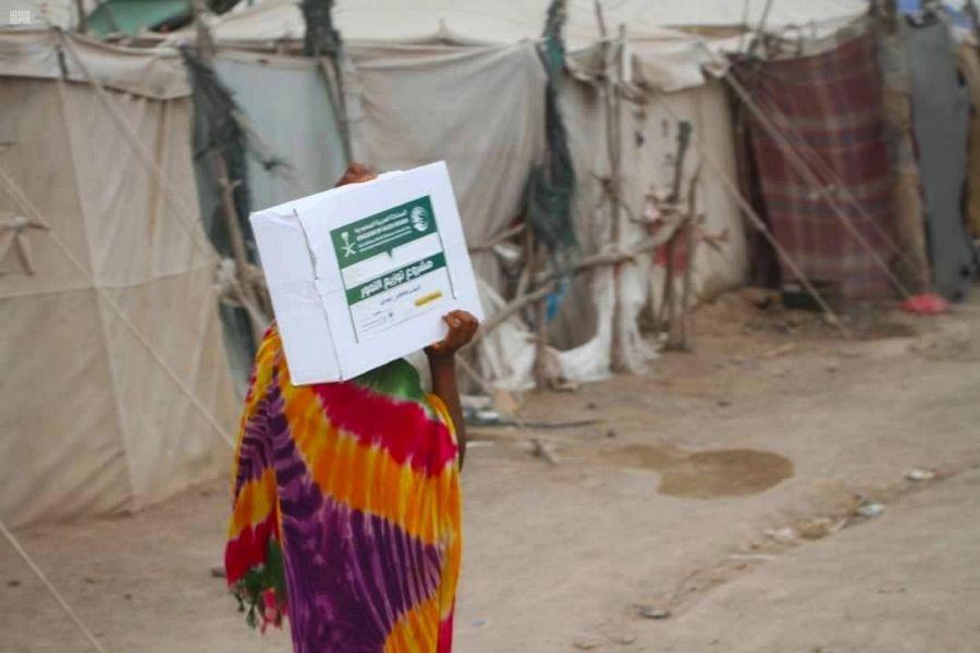   مركز الملك سلمان للإغاثة يدشن مشروعات خدمات صحية وغذائية في اليمن