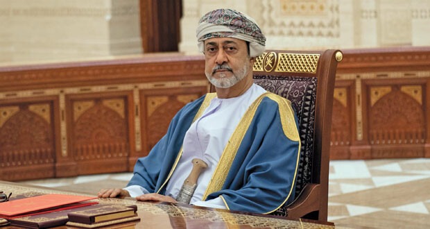   السلطان هيثم بن طارق للحكومة الجديدة: هيكلة الجهاز الإدارى جاءت متواكبة مع رؤية «عُمان 2040»