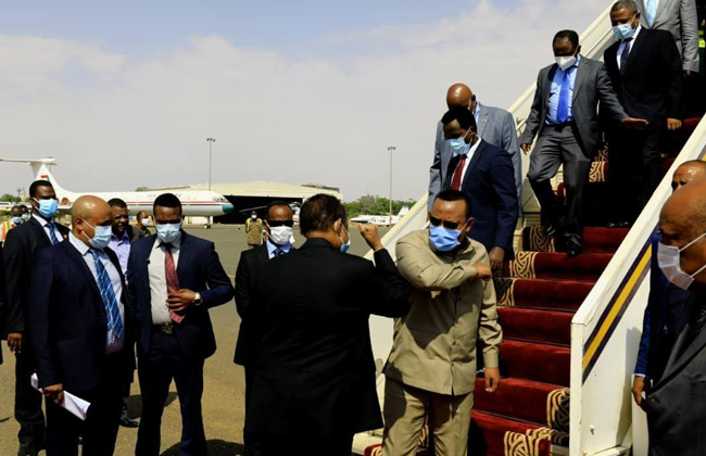   عاجل| رئيس الوزراء الإثيوبي يصل السودان