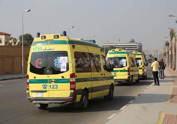   إصابة 4 أشخاص في إنقلاب سيارة ملاكي بالصحراوي الشرقي ببني سويف