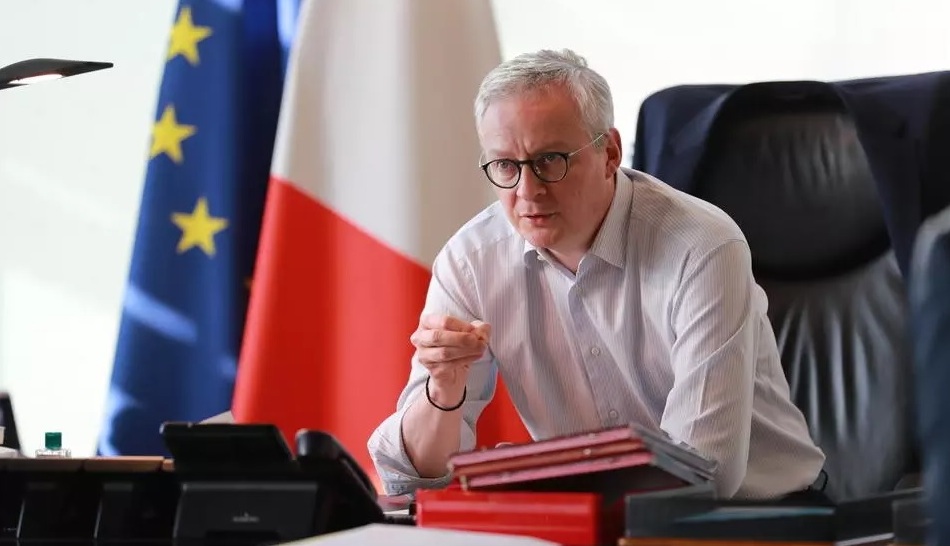   وزير الاقتصاد الفرنسى يعلن إصابته بـ كورونا