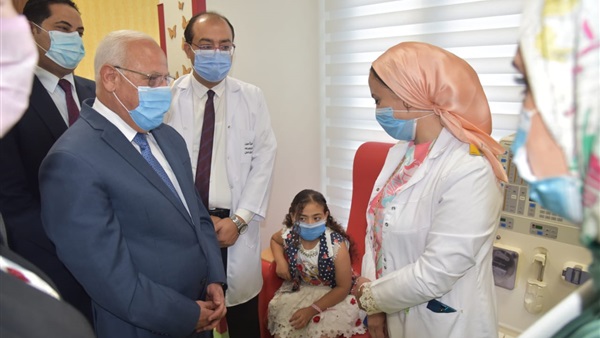   محافظ بورسعيد يفتتح وحدة الغسيل الكلوي للأطفال بمستشفى النصر التخصصي