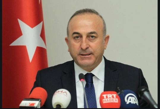   الخارجية التركية تنقلب على تصريحات متحدث الرئاسة: لم نتراجع عن أعمال التنقيب في شرق المتوسط
