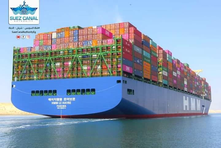   قناة السويس تشهد عبور أكبر سفينة حاويات في العالم