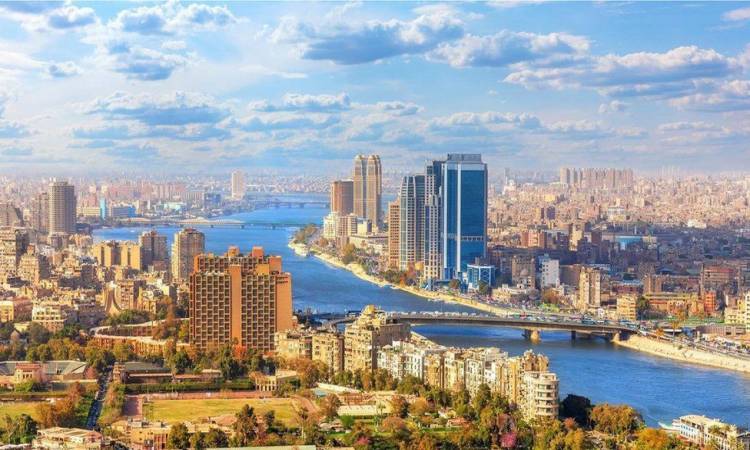   «الأرصاد»: طقس مائل للحرارة على القاهرة والوجه البحرى