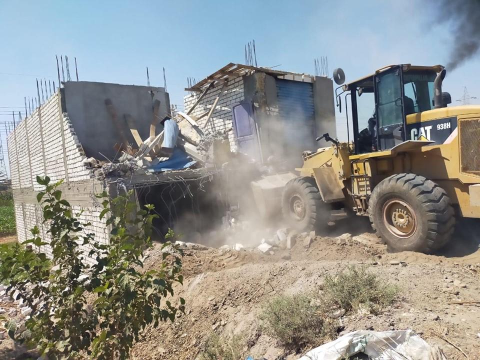   مراكز محافظة المنيا تواصل حملاتها المكثفة لإزالة التعديات على أملاك الدولة ومخالفات البناء