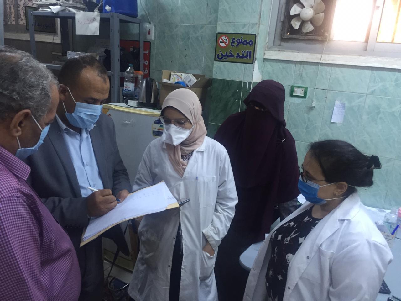   تعافى وخروج 333 حالة من مصابى فيروس كورونا المستجد من الحميات بمدينة قنا