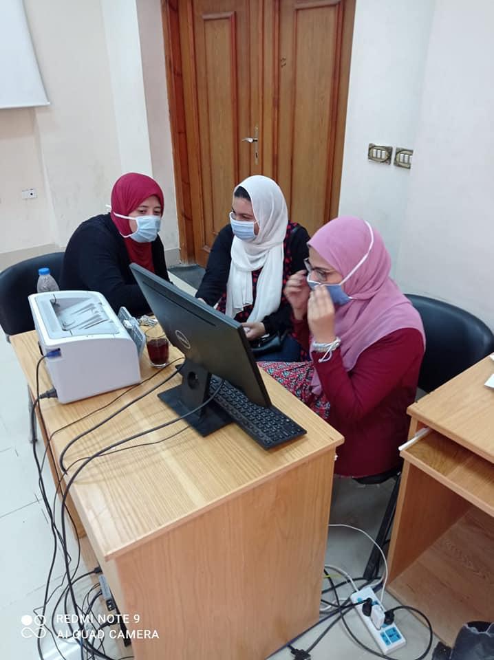   جامعة كفر الشيخ تستقبل طلاب المرحلة الثالثة بمعاملها لتسجيل رغباتهم