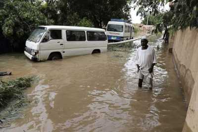   أحمد موسى: إعلان الطوارئ في السودان لمدة 3 أشهر بسبب السيول والفيضانات