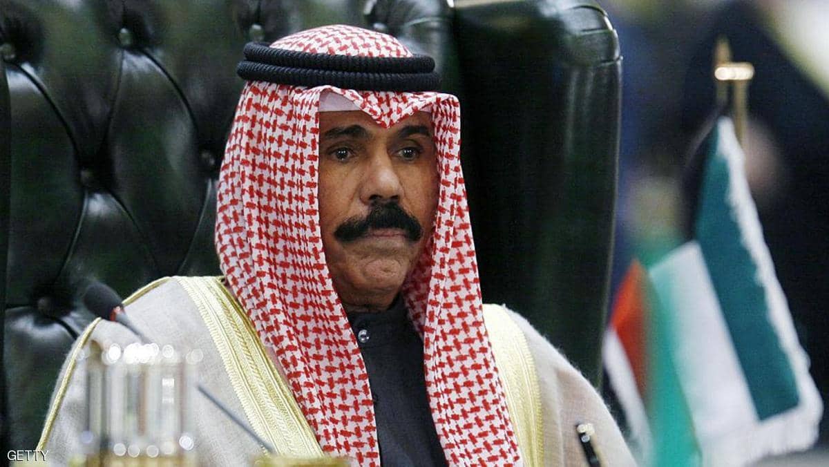   عاجل|| الشيخ نواف الأحمد يؤدى اليمين الدستورية أميرا جديدا للكويت