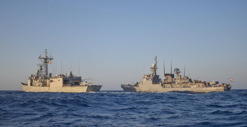   «البحرية» المصرية والأسبانية تنفذان تدریباً عابراً فى نطاق الأسطول الجنوبى
