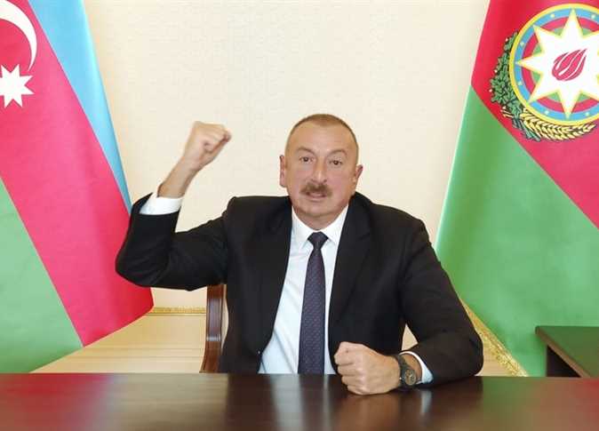   رئيس أذربيجان يعلن سيطرة قواته على 3 قرى وعدة تلال استراتيجية بمعارك مع الجانب الأرمنى