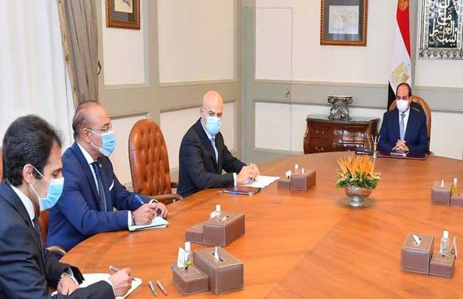   الرئيس السيسى يستقبل رئيس شركة «إينى» الإيطالية للبترول