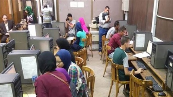   التعليم العالي: 13 ألف طالب وطالبة يسجلون في تنسيق الشهادات المعادلة العربية والأجنبية