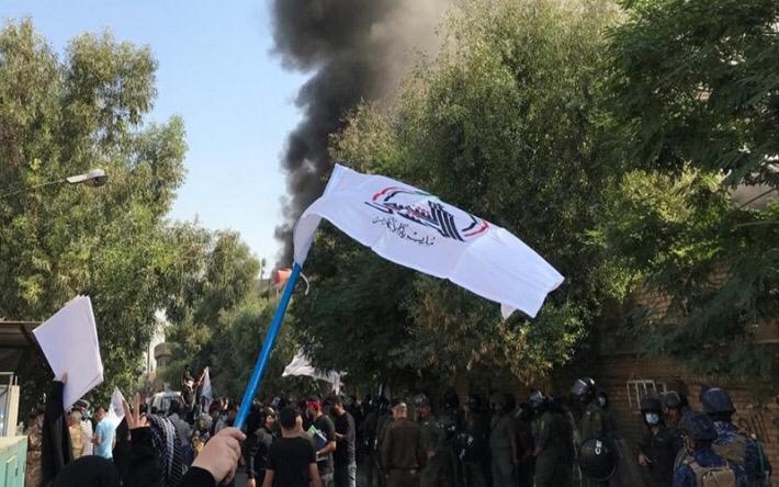   سياسيون عراقيون يستنكرون حرق مقر «الديمقراطى الكردستانى»