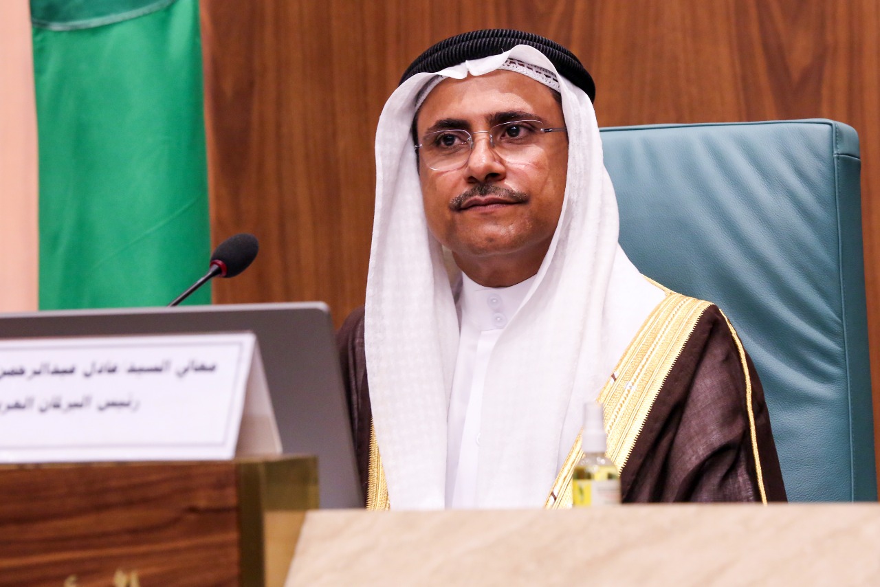   رئيس البرلمان العربي يرفع برقية شكر للملك حمد بن عيسى