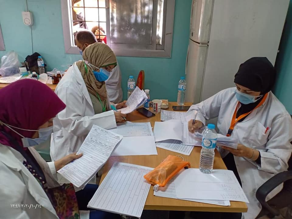   محافظ دمياط: الكشف على ١٥٠٠ مواطن خلال فعاليات القافلة الطبية المجانية بقرية «الغنيمية»
