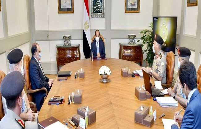   الرئيس السيسى يستعرض الموقف التنفيذي للأعمال الإنشائية فى العاصمة الإدارية الجديدة