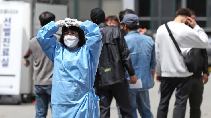   كوريا الجنوبية تسجل 500 حالة إصابة جديدة بكورونا
