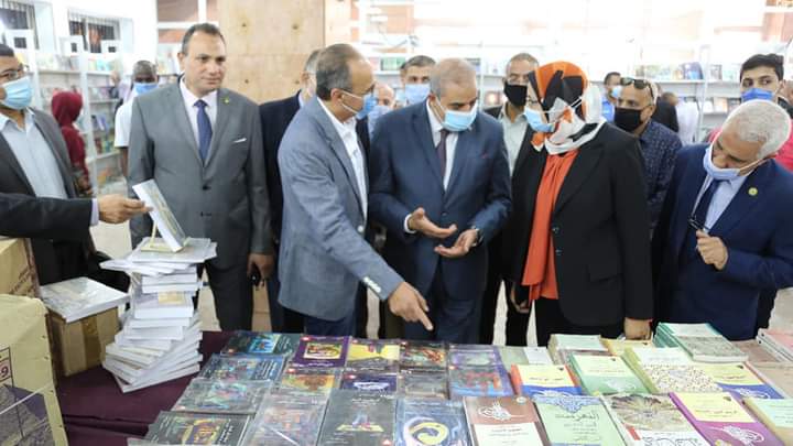   دار الكتب والوثائق تشارك في معرض جامعة الأزهر للكتاب