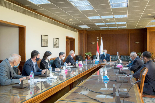   مفاوضات السد الأثيوبى.. فى لقاء وزير الرى بسفير ايطاليا بالقاهرة
