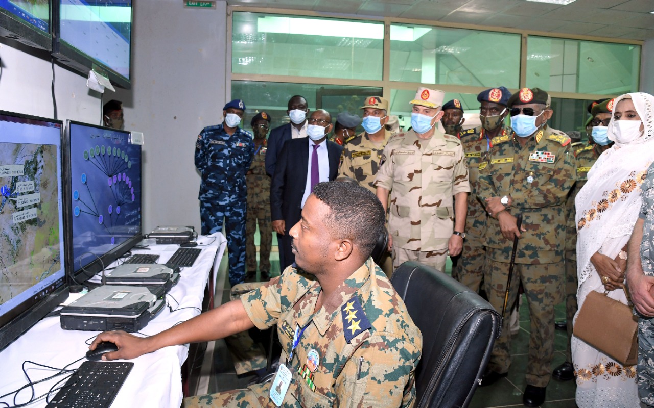   رئيس الأركان يحضر التدريب الجوي المصري السوداني «نسور النيل 1»