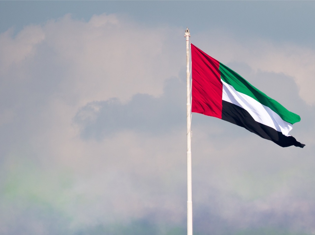   غدا.. الإمارات تحتفل بـ يوم العلم