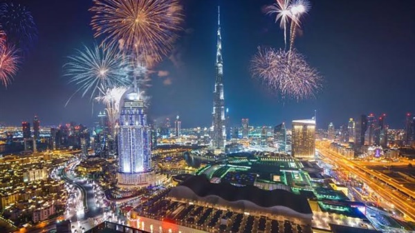   أشهر معالم الإمارات في احتفالات اليوم الوطني 49