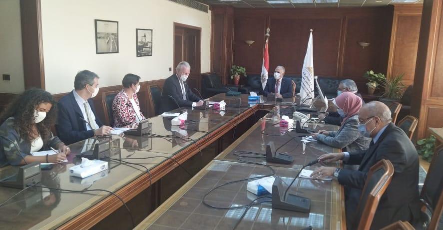   وزير الرى يوقع مذكرة تفاهم بين مصر وهولندا