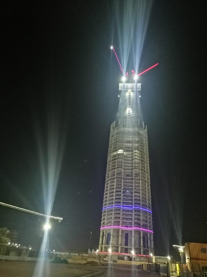   الإسكان:  ارتفاع البرج الأيقونى بالعاصمة الإدارية الجديدة وصل إلى  240 متراً