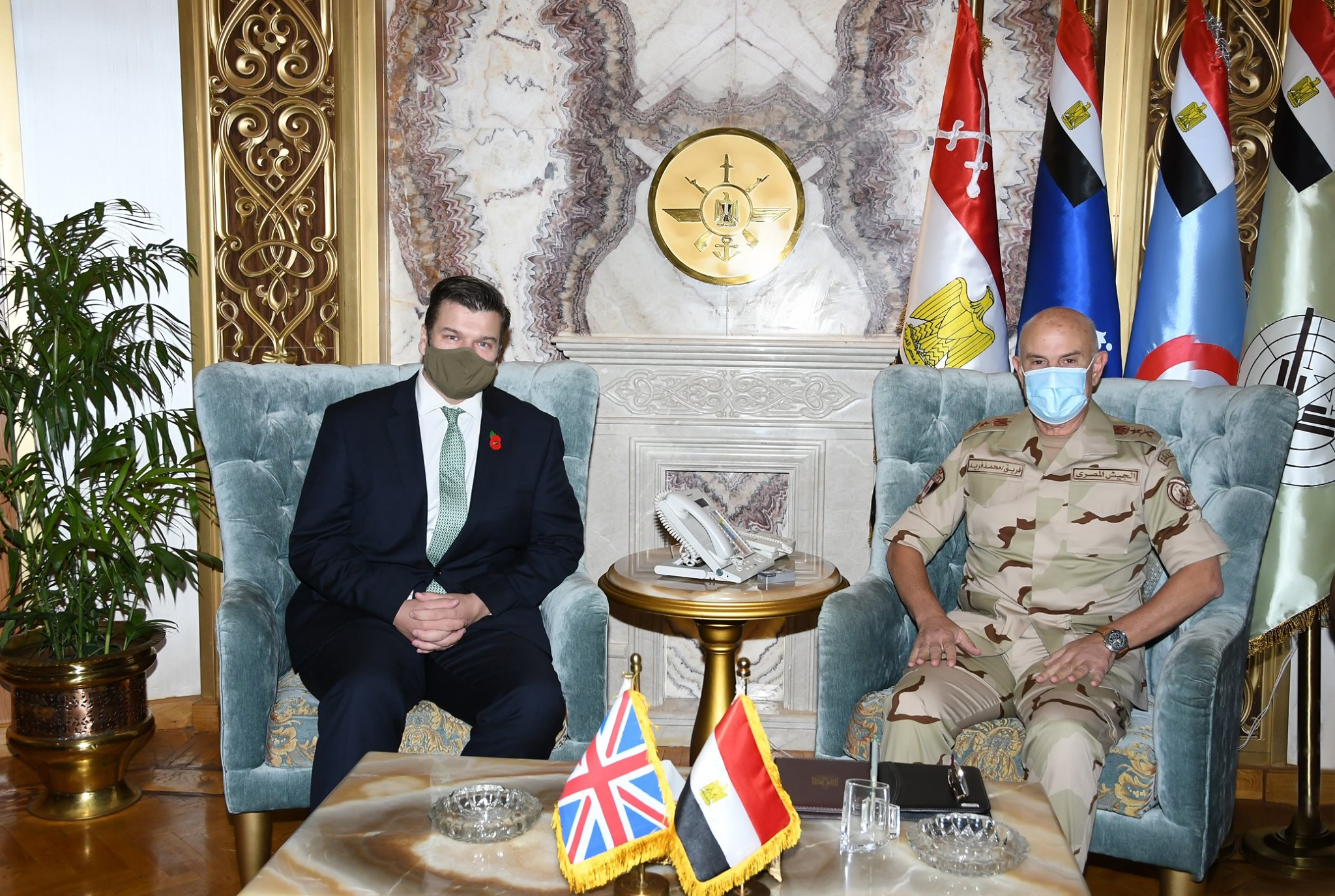   الفريق محمد فريد يلتقى وزير الدولة للقوات المسلحة البريطانية
