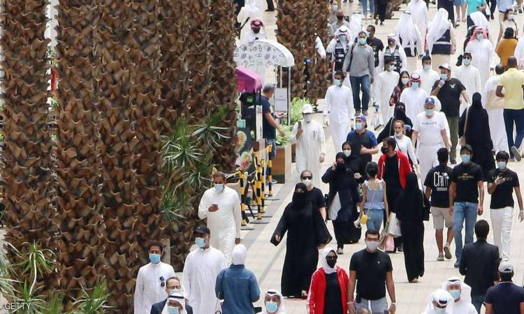   3 وفيات و 787 إصابة جديدة بكورونا فى الكويت  