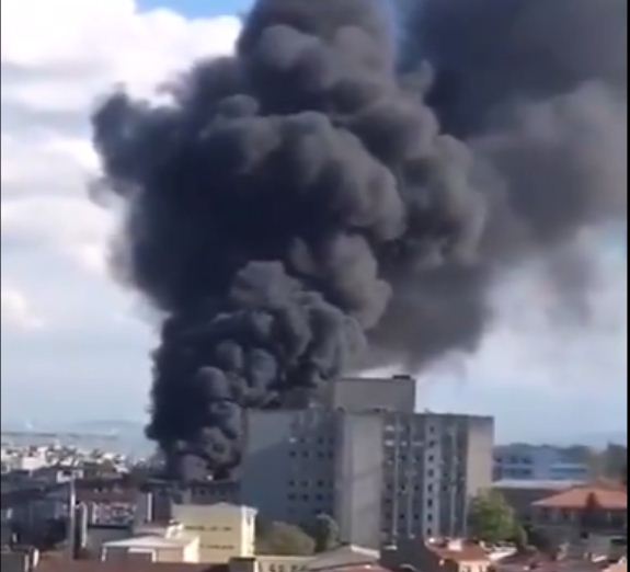   شاهد|| حريق ضخم في مستشفى جامعة اسطنبول