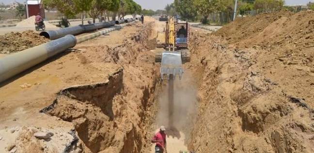   رئيس «مياه قنا» يتابع مشروعات الصرف الصحى فى جنوب المحافظة