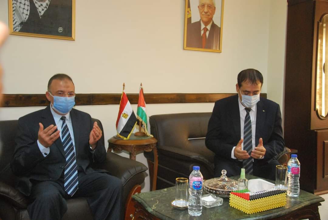   القنصلية العامة لدولة فلسطين بالإسكندرية تقيم مراسم عزاء للقائد صائب عريقات
