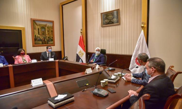   الصحة: دمج قوافل مؤسسة راعى مصر لتقديم الخدمات ضمن المبادرات الرئاسية