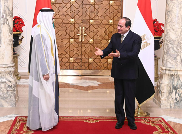   الرئيس السيسي يشيد بزيارة الشيخ محمد بن زايد لبلده الثاني مصر