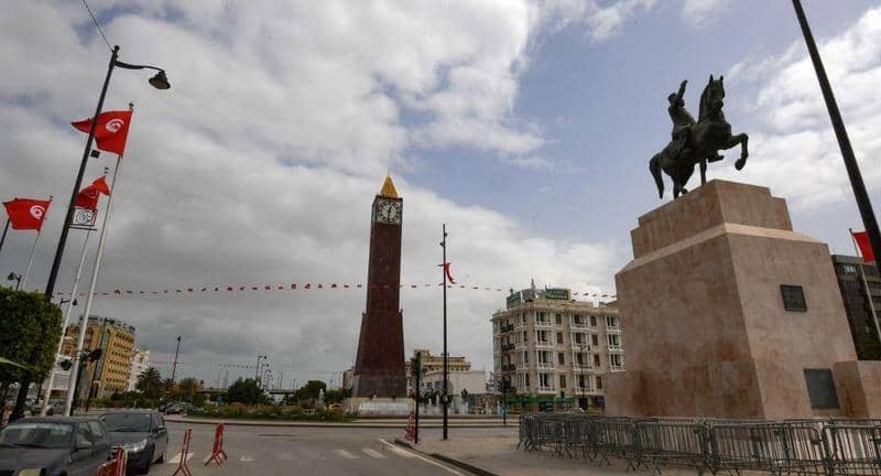   تونس: استمرار حظر التجول وإلغاء التجمعات واحتفالات رأس السنة بسبب «كورونا»