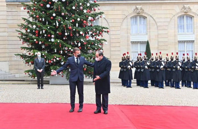   الإسلاموفوبيا: كلمة الرئيس فى فرنسا رسالة قوية في مواجهة العنصرية