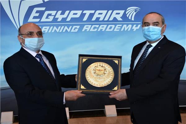   وزيرا الطيران والعدل يشهدان افتتاح ورشة عمل عن «لوجستيات النقل الجوى»