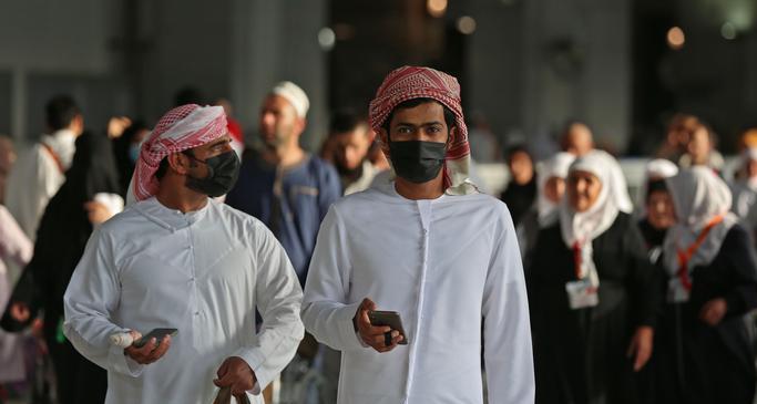   الإمارات تسجل 3 وفيات و 1723 إصابة جديدة بكورونا